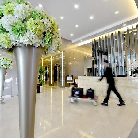 Royal Ambassador - Al Yal Suites Manama Eksteriør billede